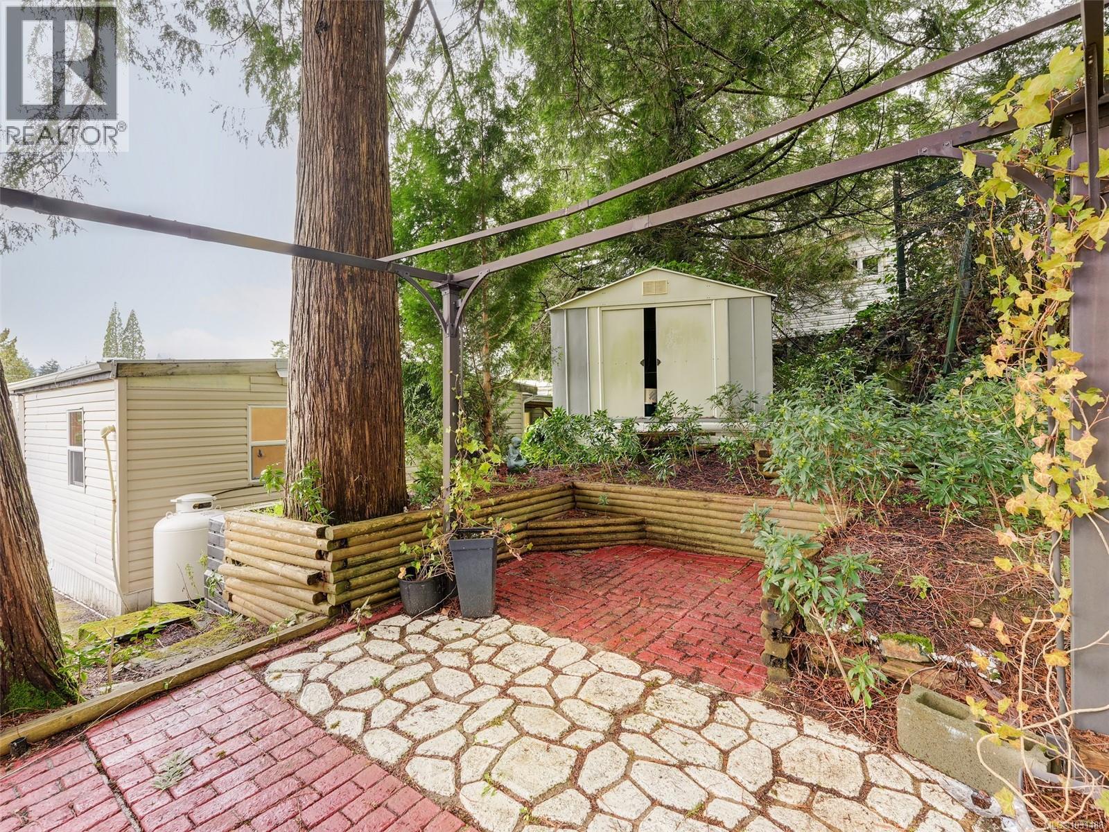 39 2587 Selwyn Rd, Langford