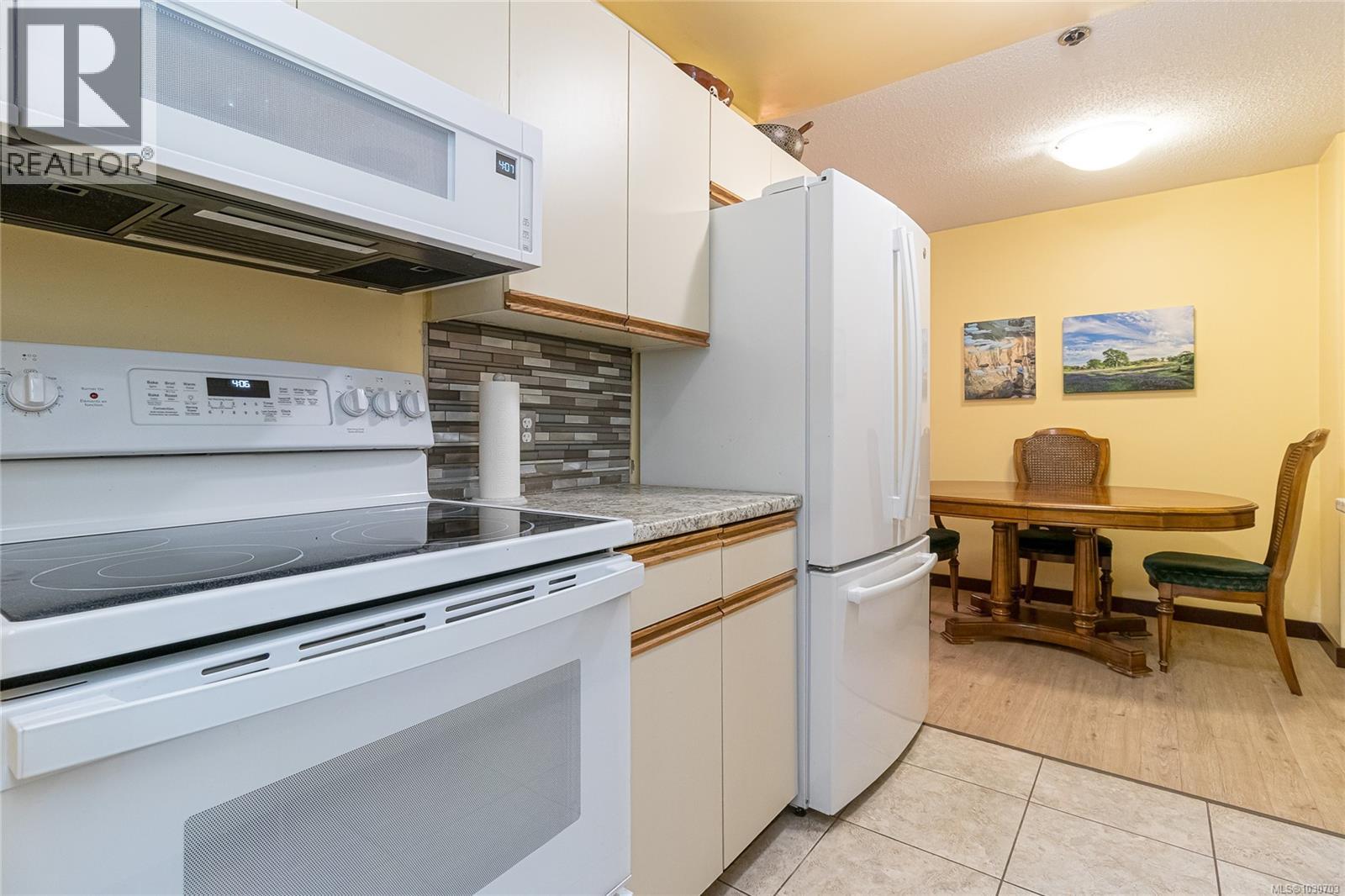 106 1619 Morrison Street, Victoria