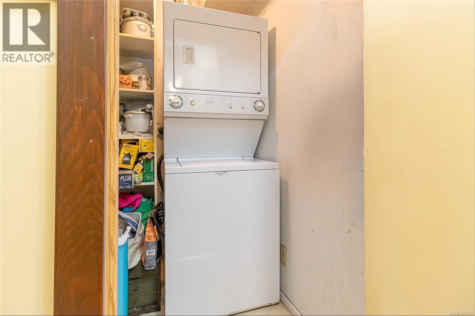 106 1619 Morrison Street, Victoria