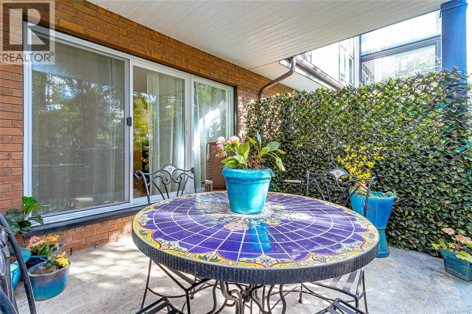 106 1619 Morrison Street, Victoria