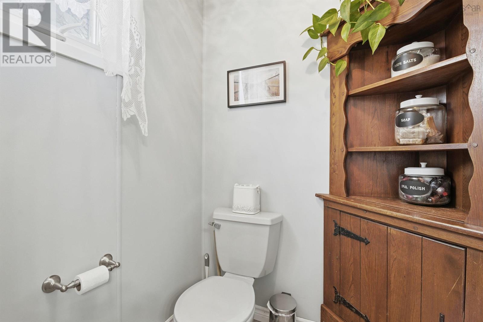 Property 20 of 32 of 15 Bruce Street