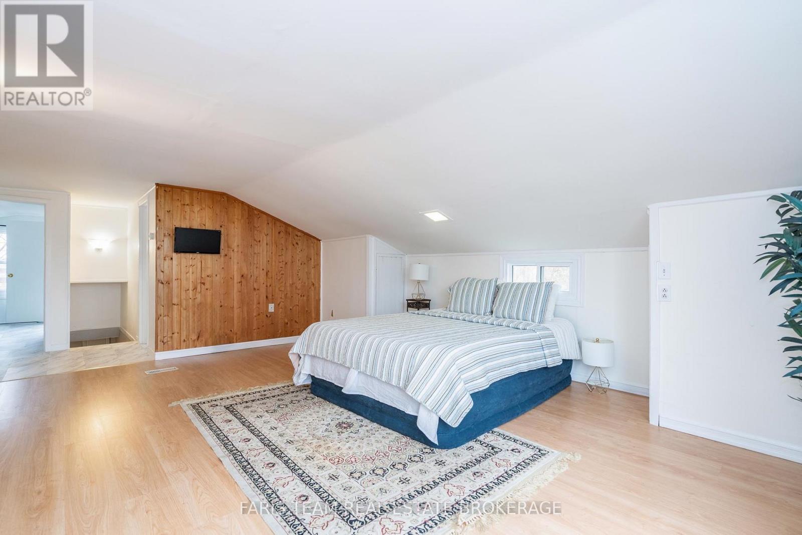 3 COURTLAND STREET — photo 19