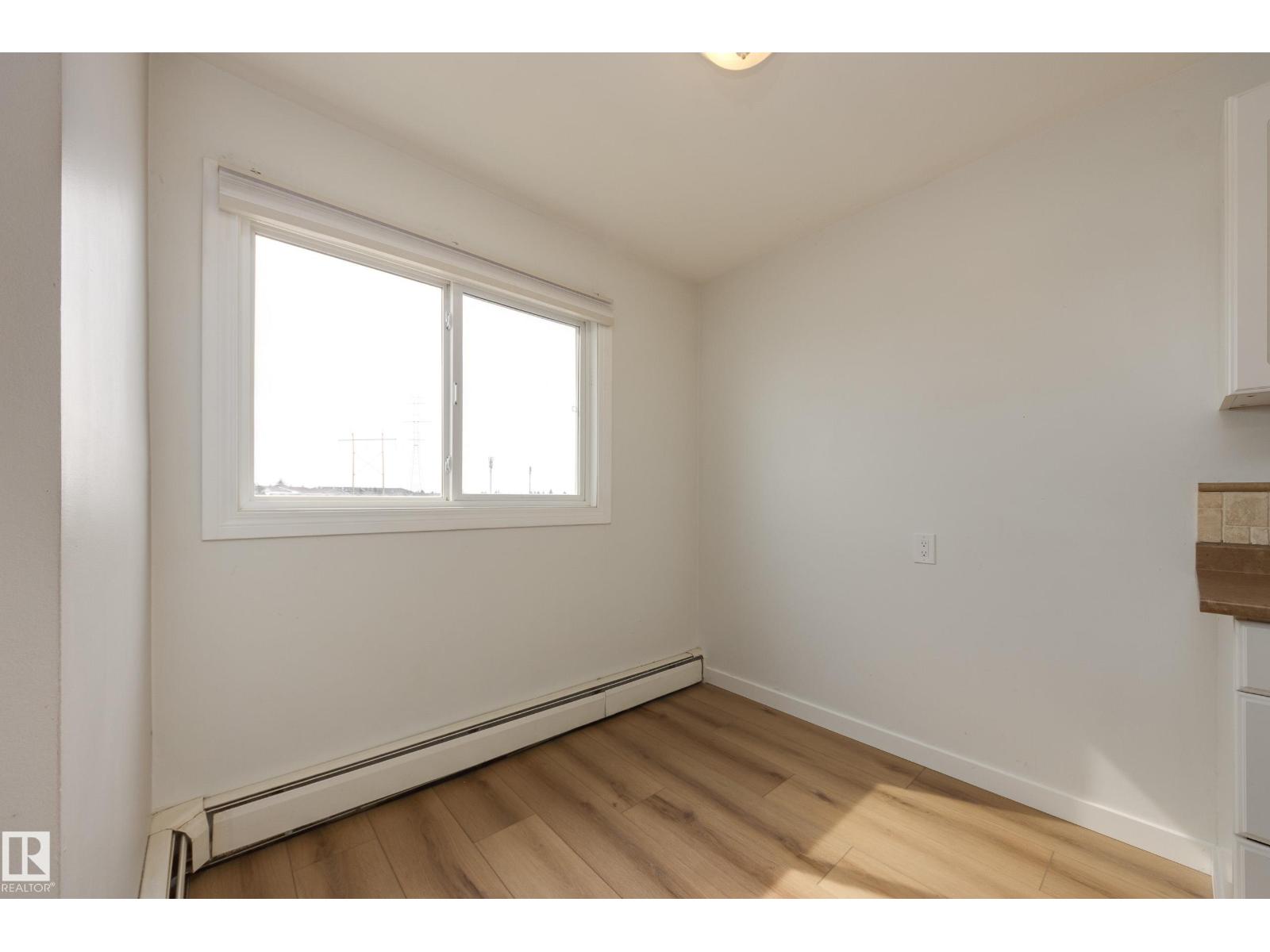 #46 11265 31 AV NW, Edmonton