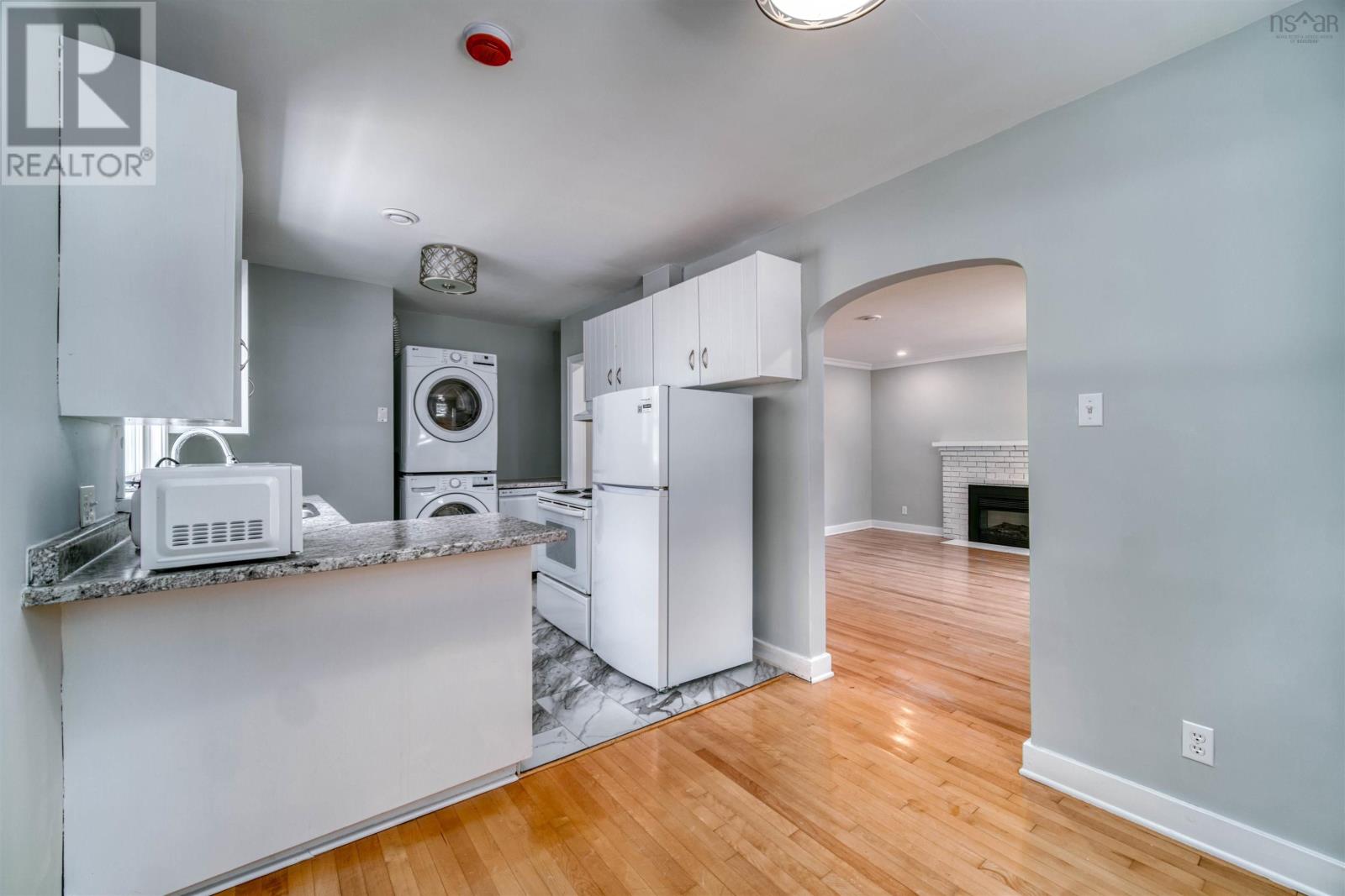 Property 20 of 48 of 3306 Ashburn Avenue