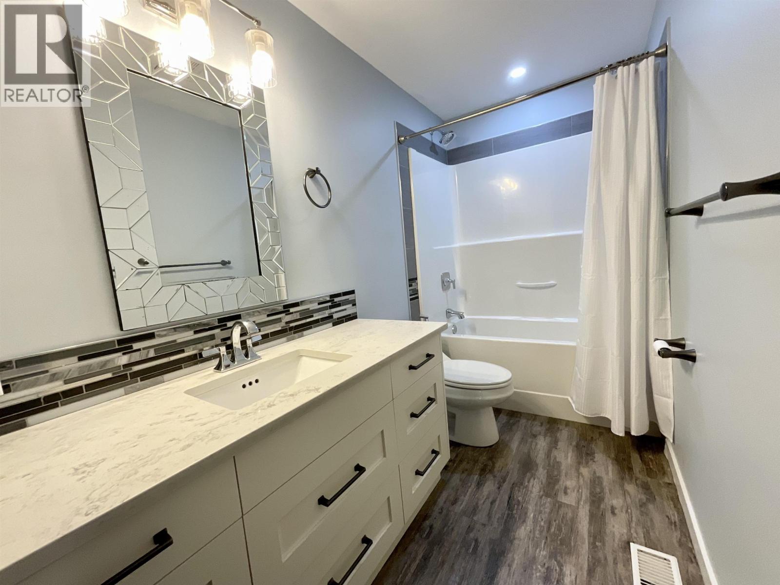 227 FIEGE ROAD - 13