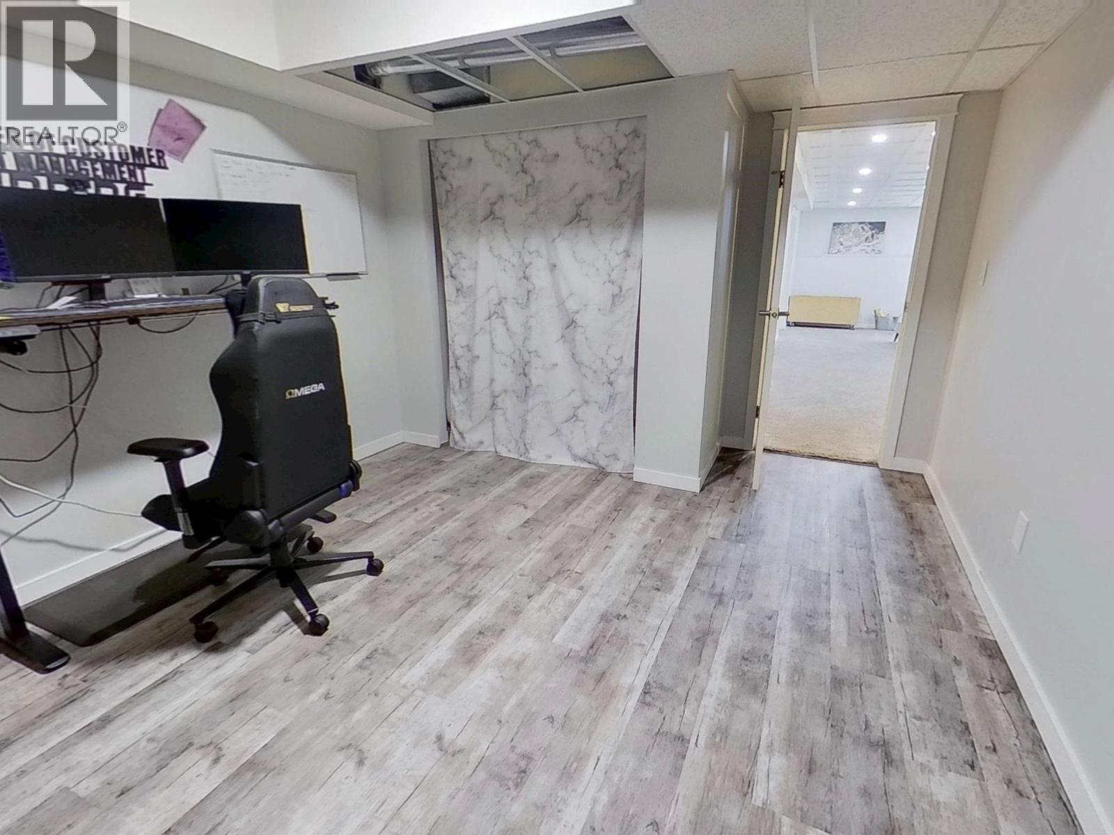 227 FIEGE ROAD - 27
