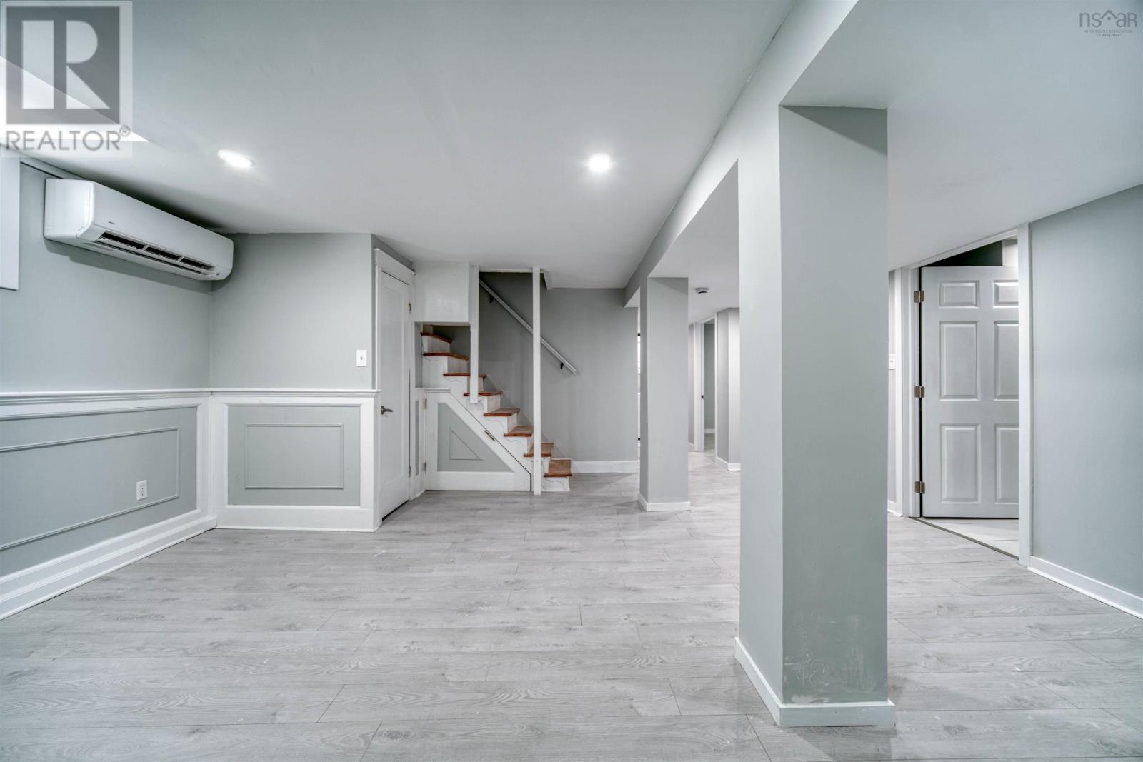 Property 35 of 48 of 3306 Ashburn Avenue