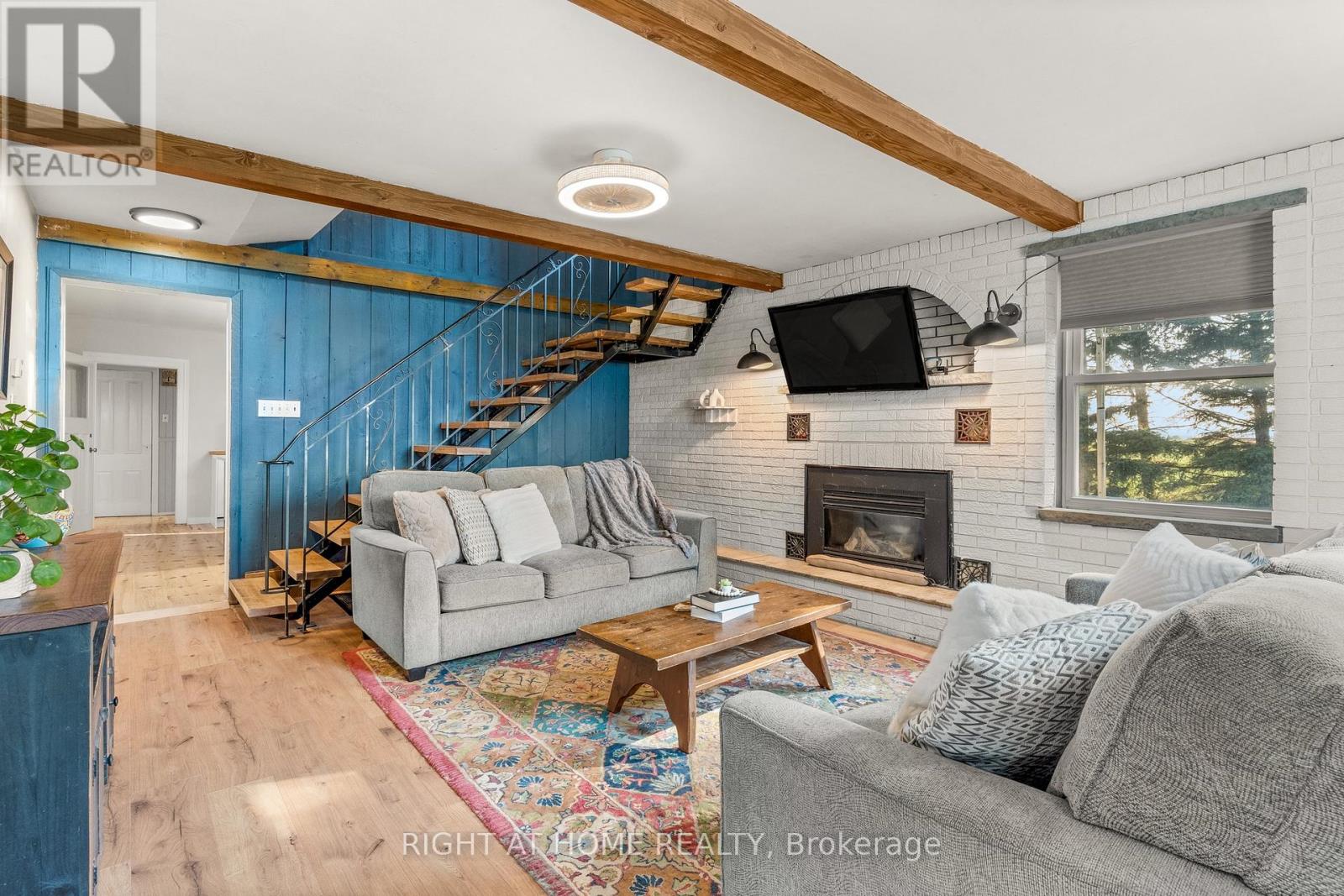 5803 26 HIGHWAY - 13