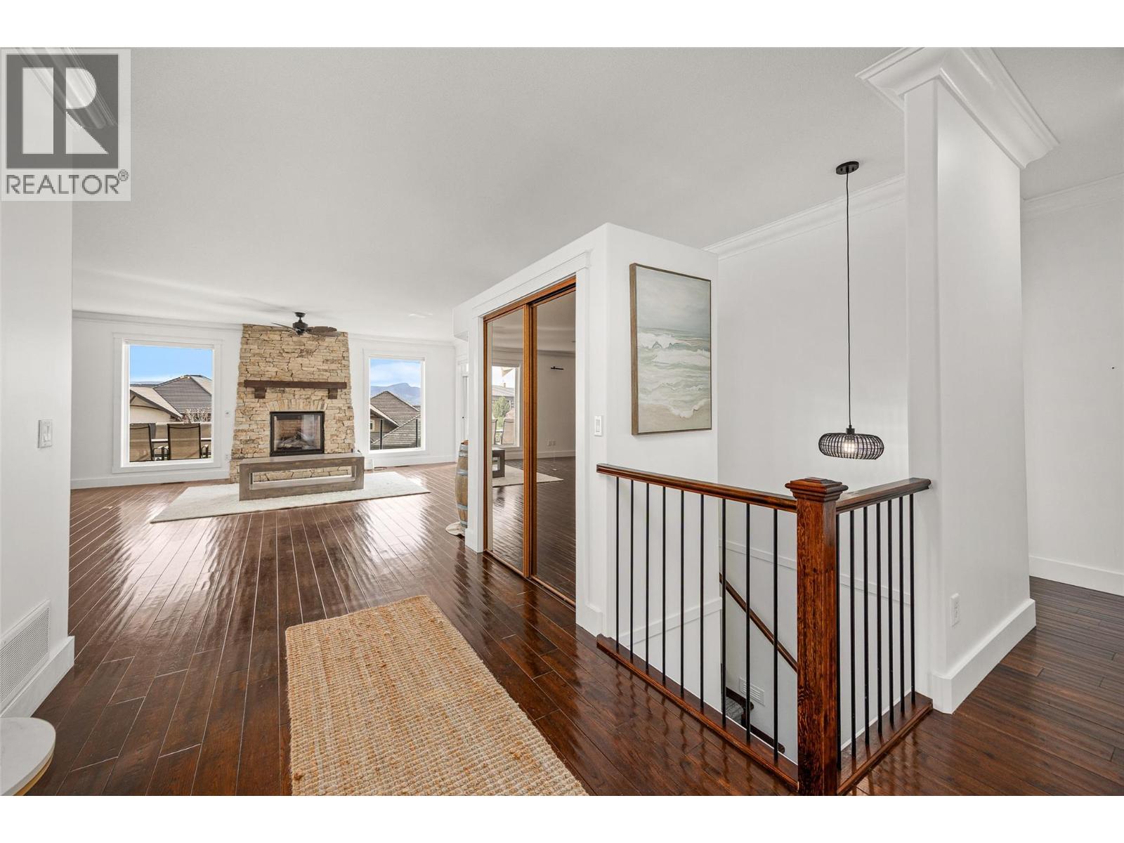  2584 Lucinde Road, West Kelowna