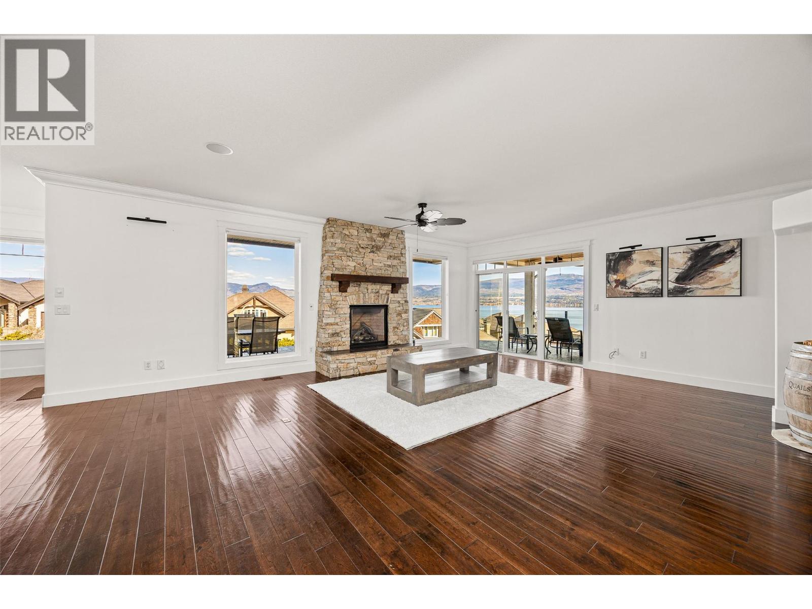  2584 Lucinde Road, West Kelowna