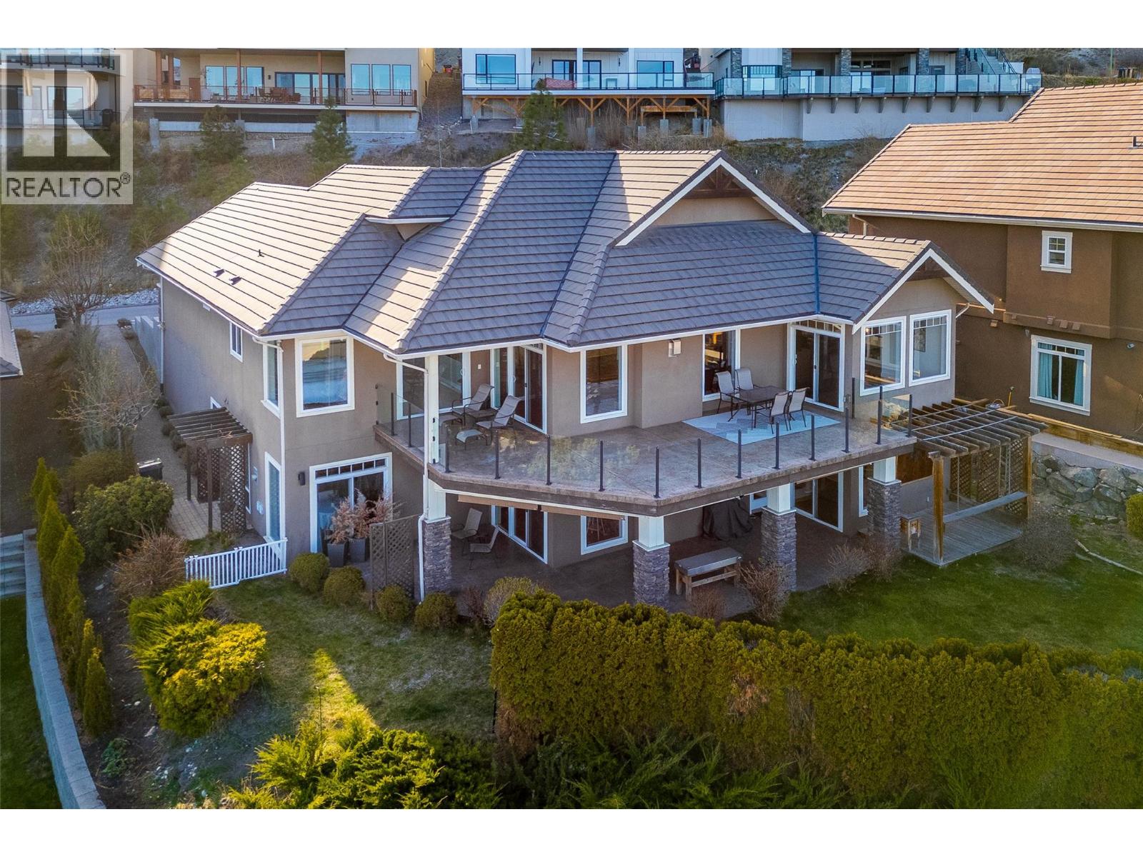  2584 Lucinde Road, West Kelowna