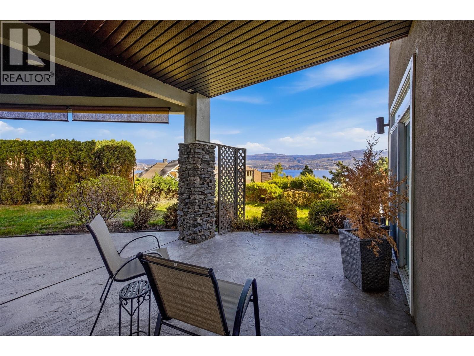  2584 Lucinde Road, West Kelowna