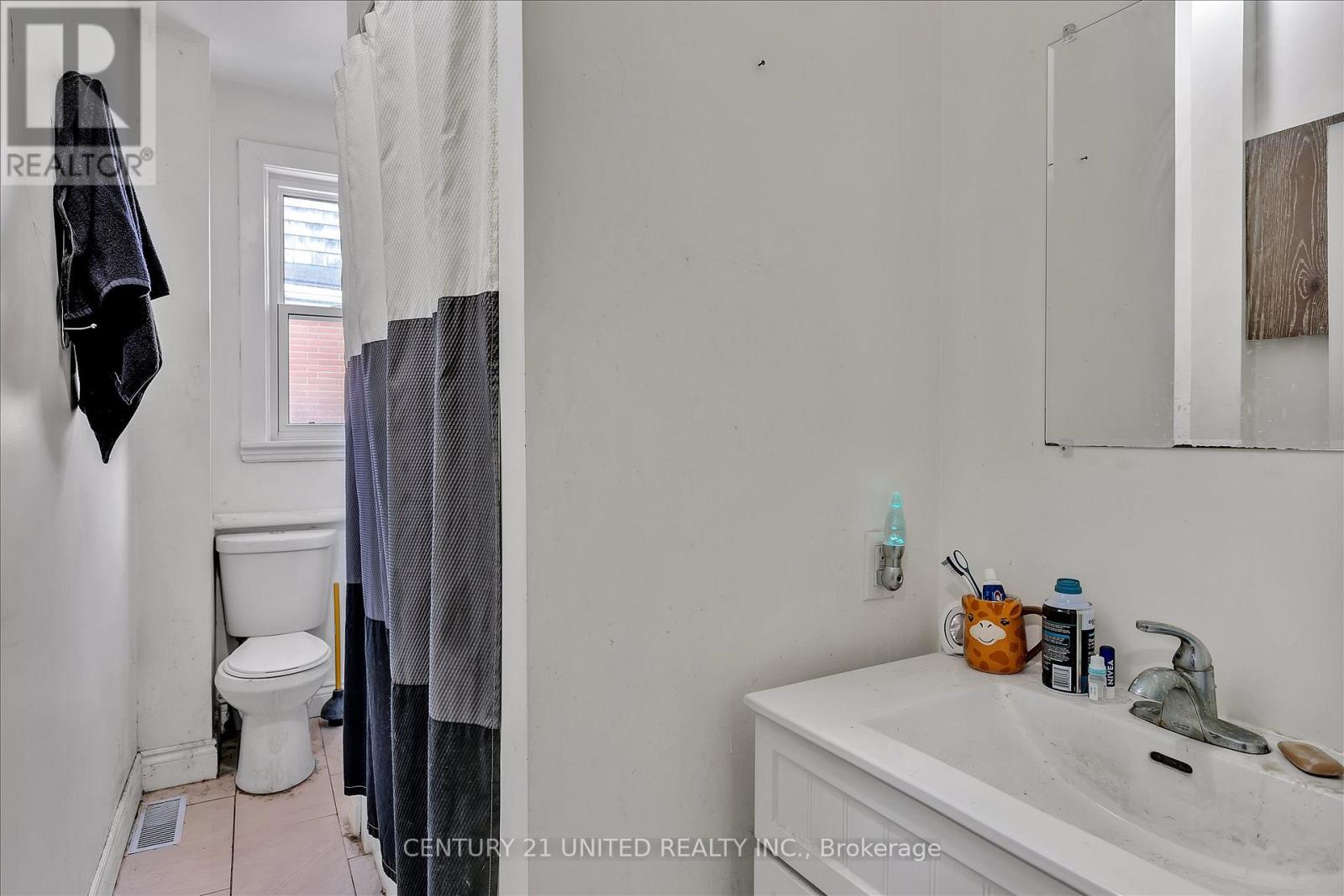 550 AYLMER STREET N - 13