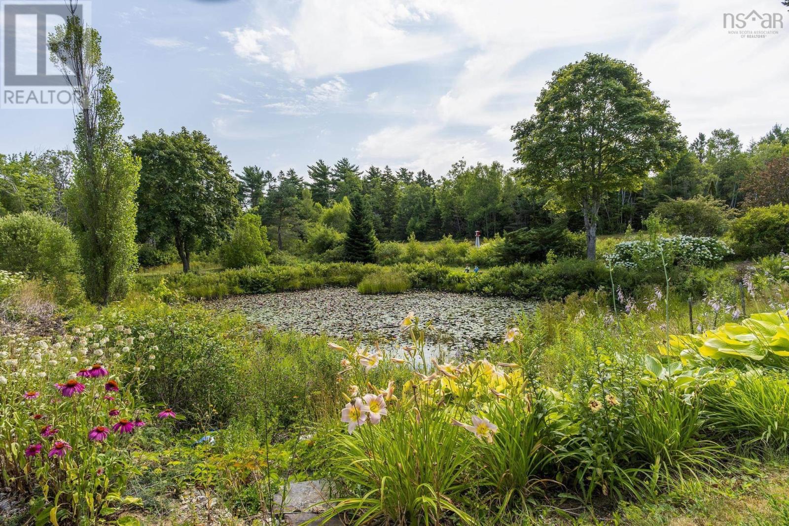 Property 15 of 49 of 18665 Highway 103