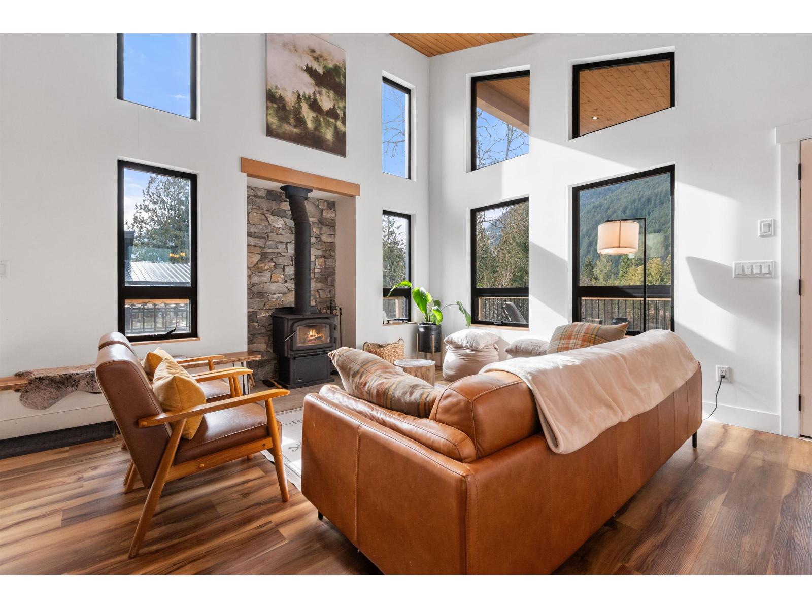 71449 OLD YALE PRINCETON HIGHWAY, Sunshine Valley, Hope