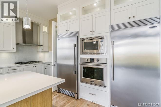 4648 SHERIDAN RIDGE RD - 20