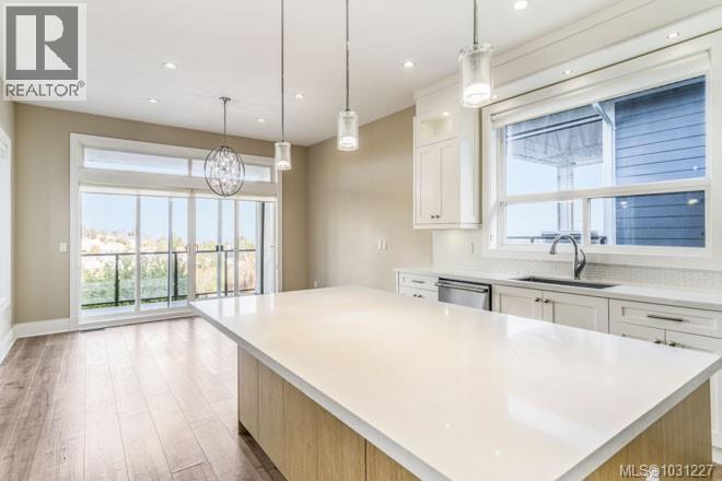 4648 SHERIDAN RIDGE RD - 21