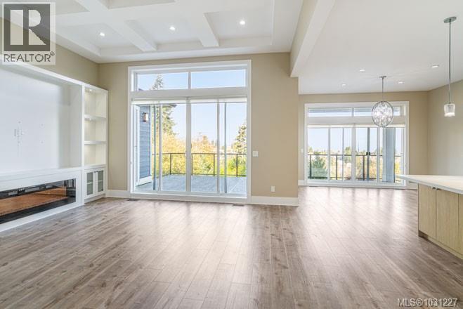 4648 SHERIDAN RIDGE RD - 27