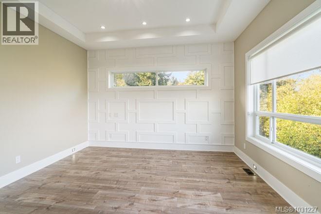 4648 SHERIDAN RIDGE RD - 36