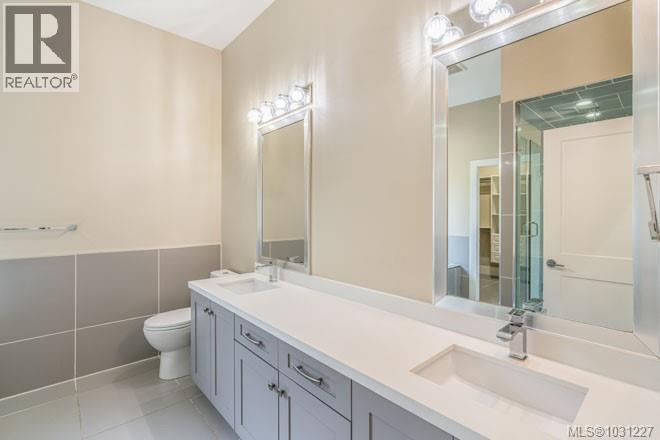 4648 SHERIDAN RIDGE RD - 38