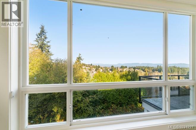 4648 SHERIDAN RIDGE RD - 47