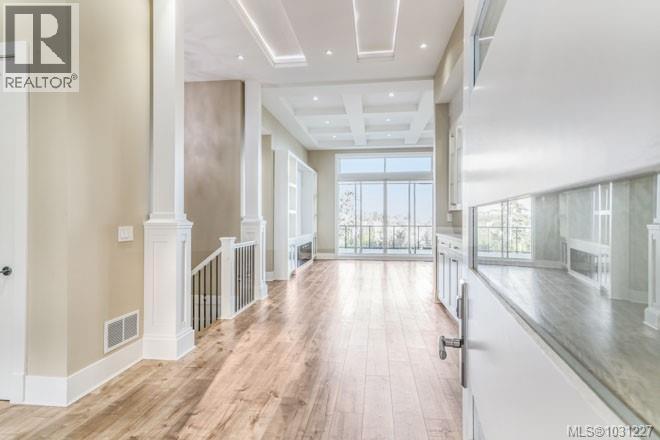 4648 SHERIDAN RIDGE RD - 9