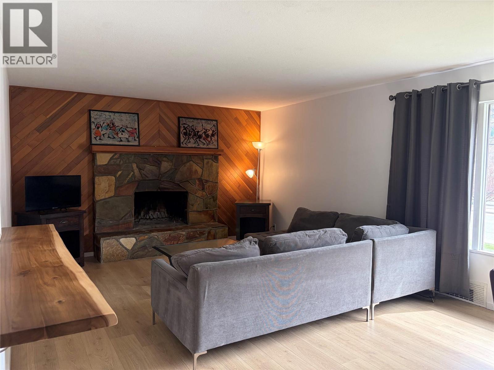 3091 Highway Drive - 3