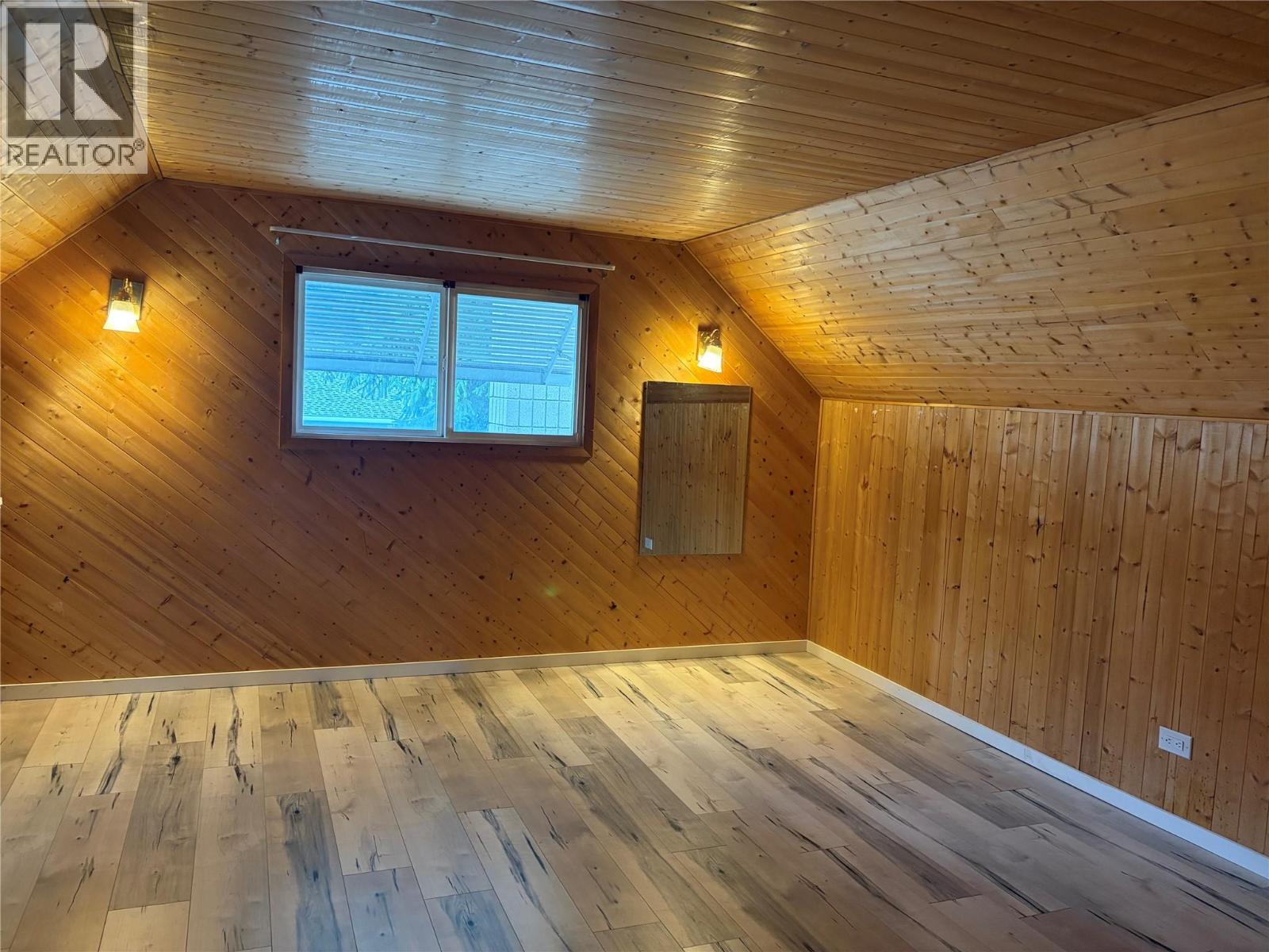 3091 Highway Drive, Trail