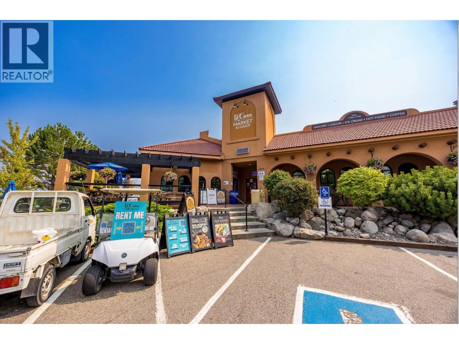 6774 LA PALMA Loop, Kelowna