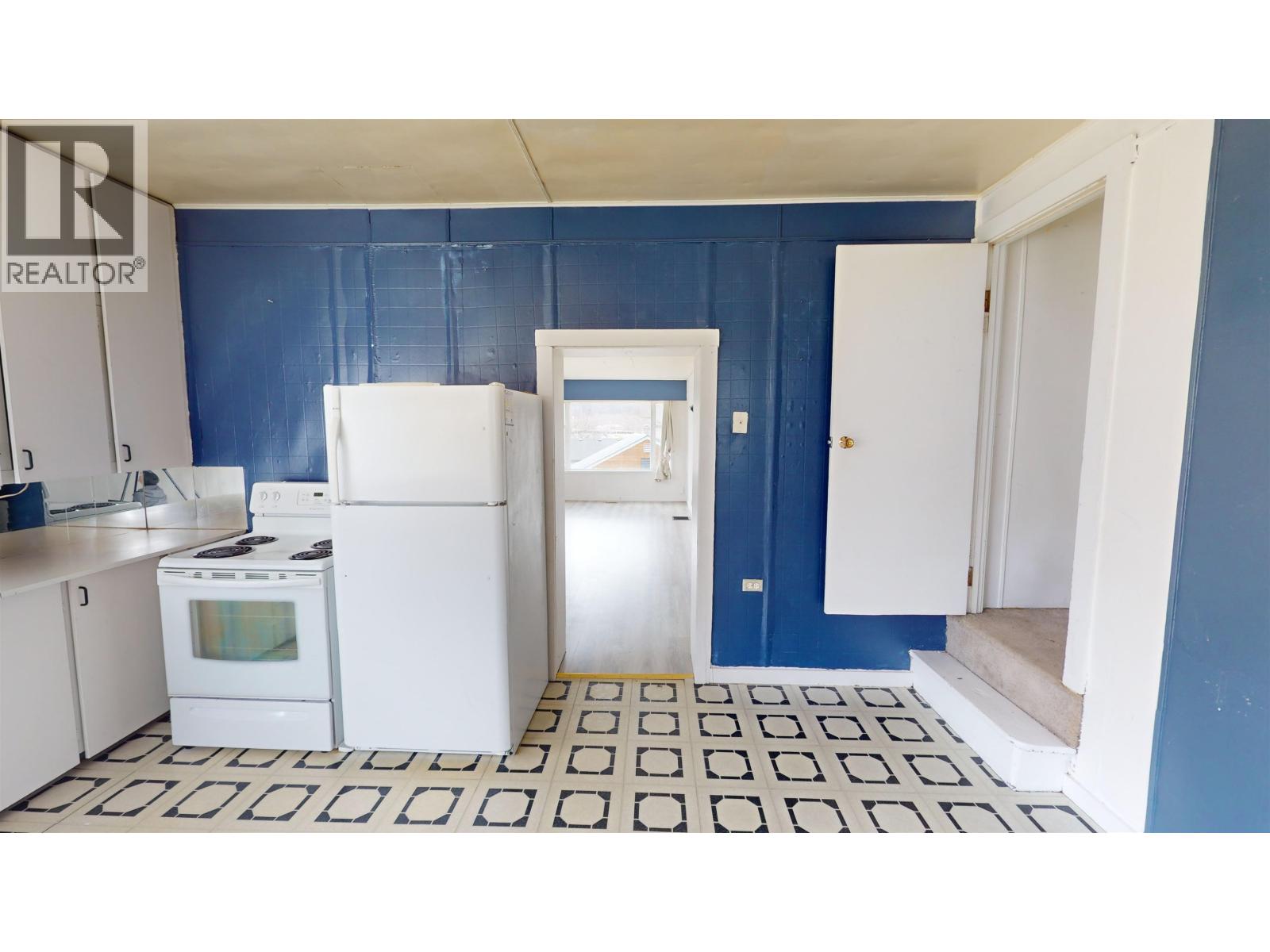 355 WILSON STREET - 11