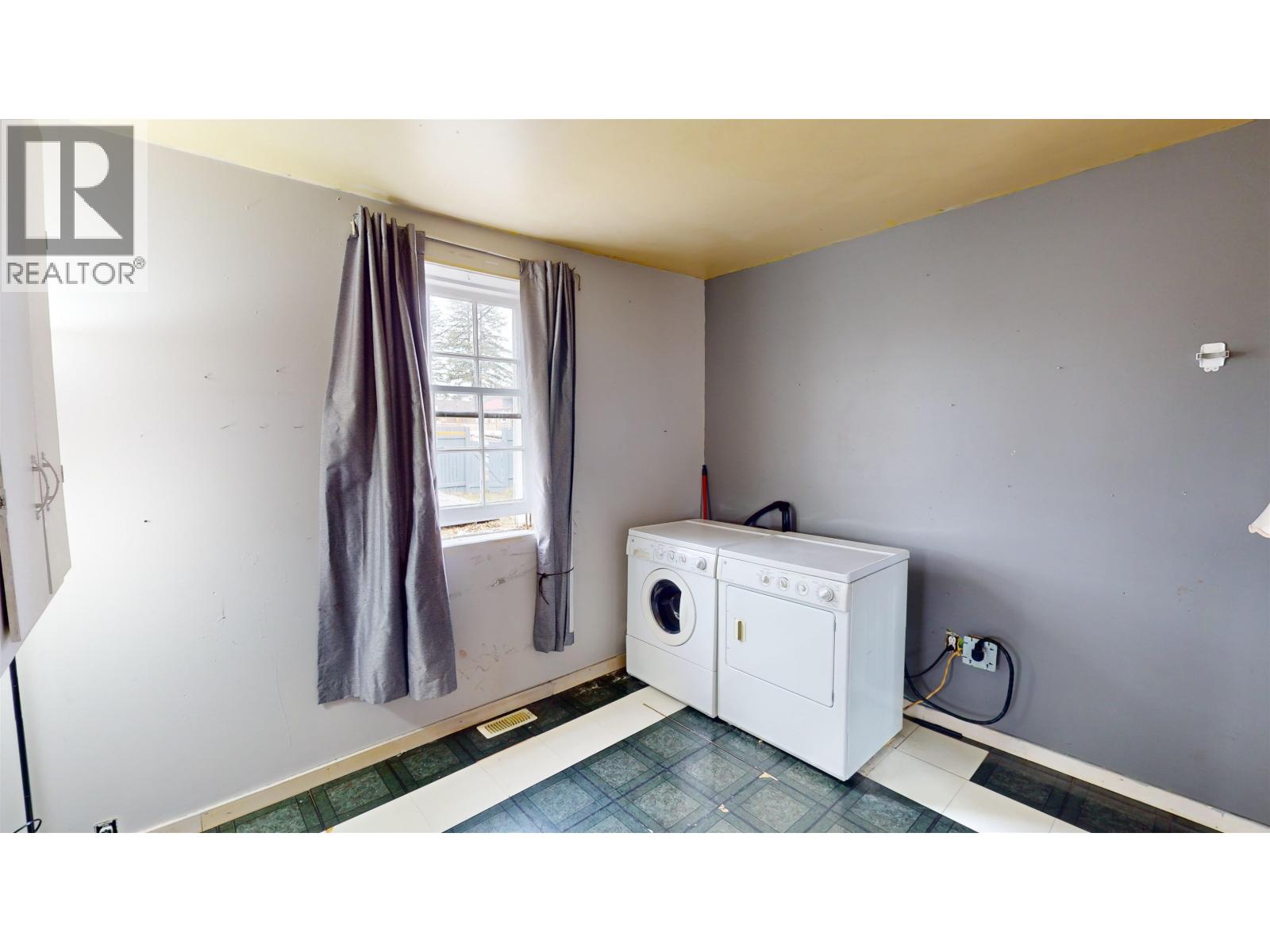 355 WILSON STREET - 14