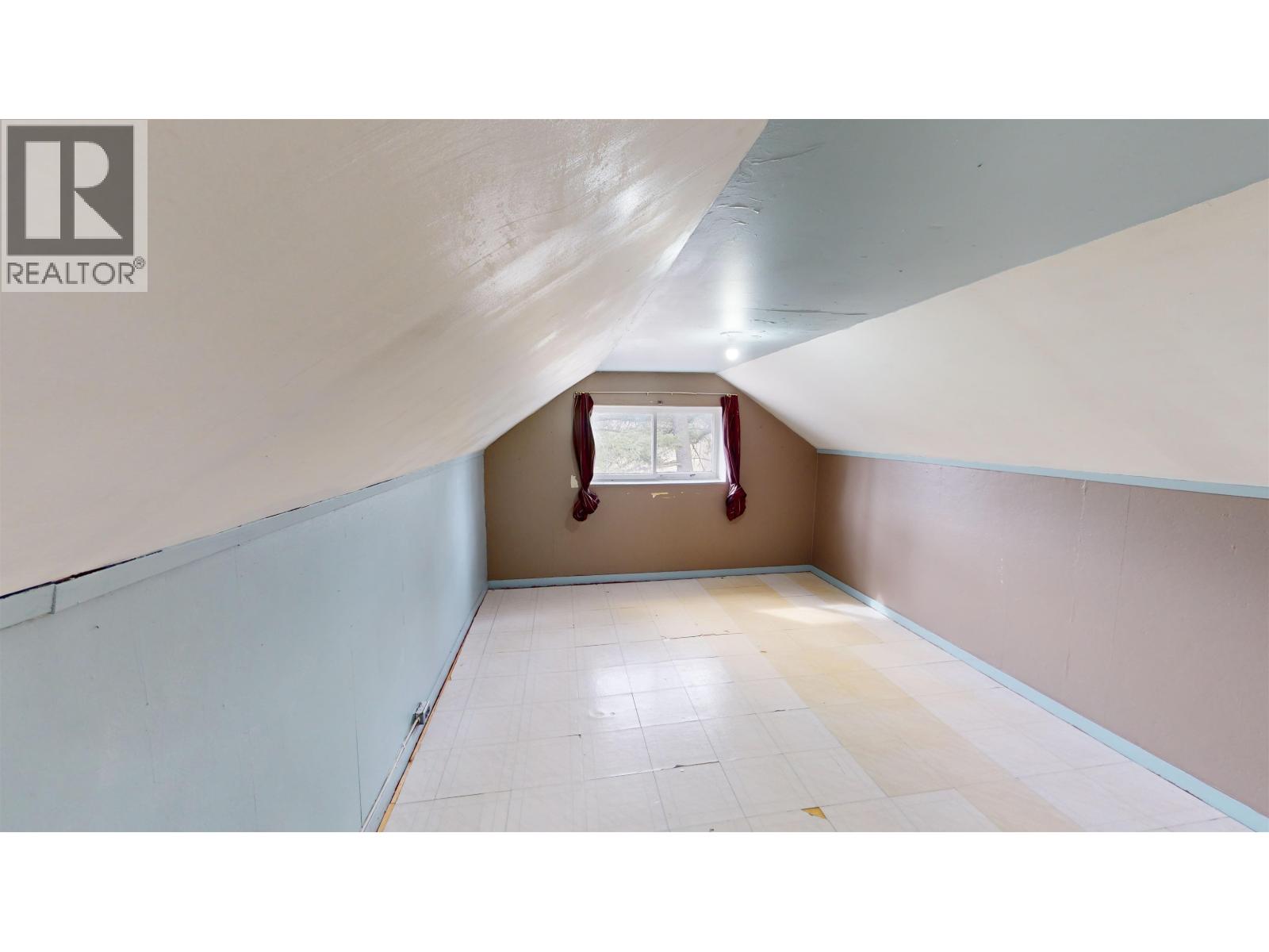 355 WILSON STREET - 20