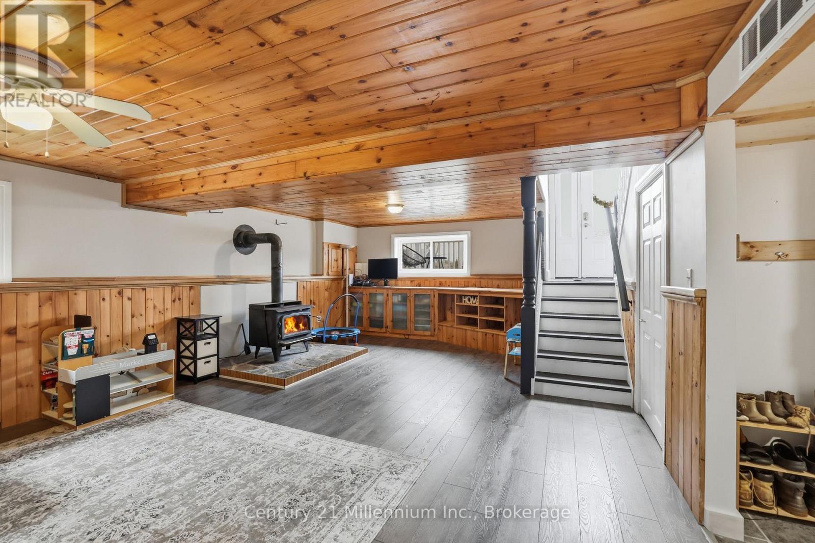 170 JOHN STREET — photo 22