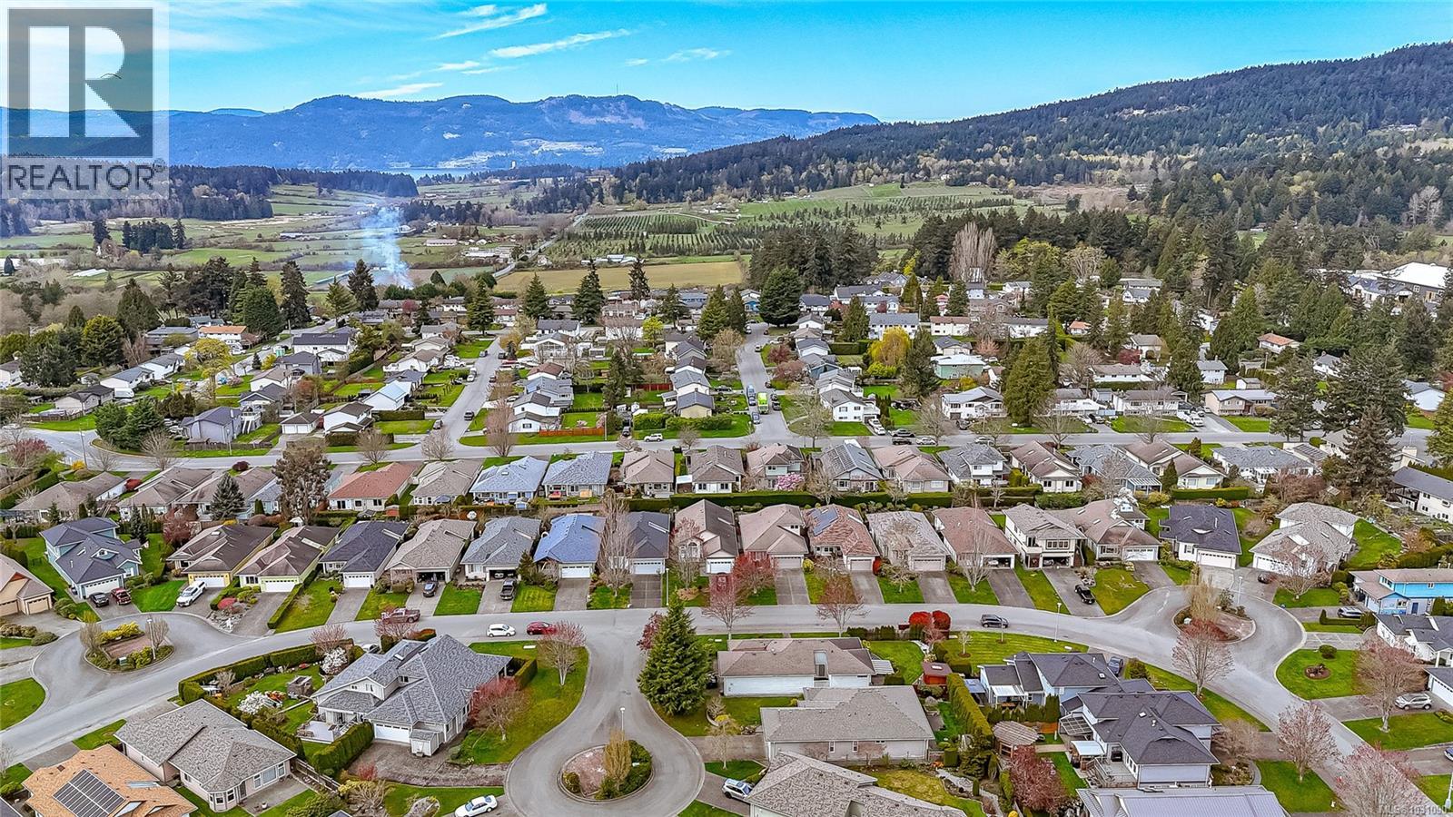 7972 POLO PARK CRES - 11