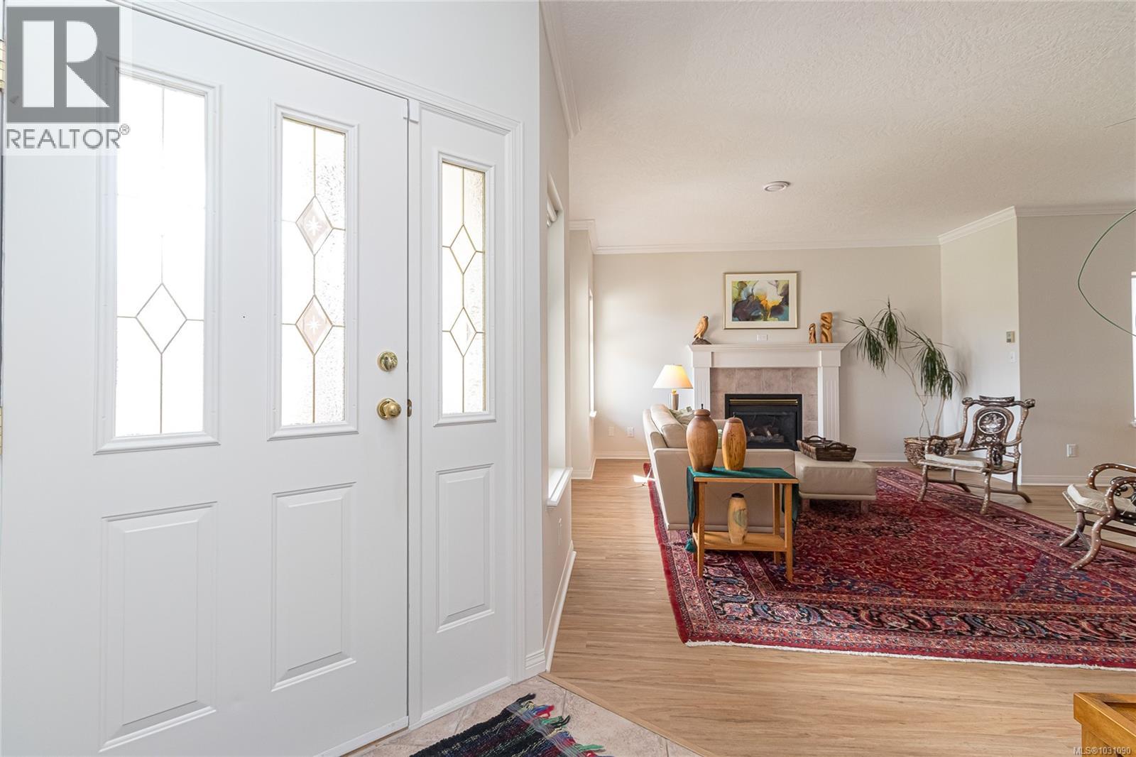 7972 POLO PARK CRES - 12