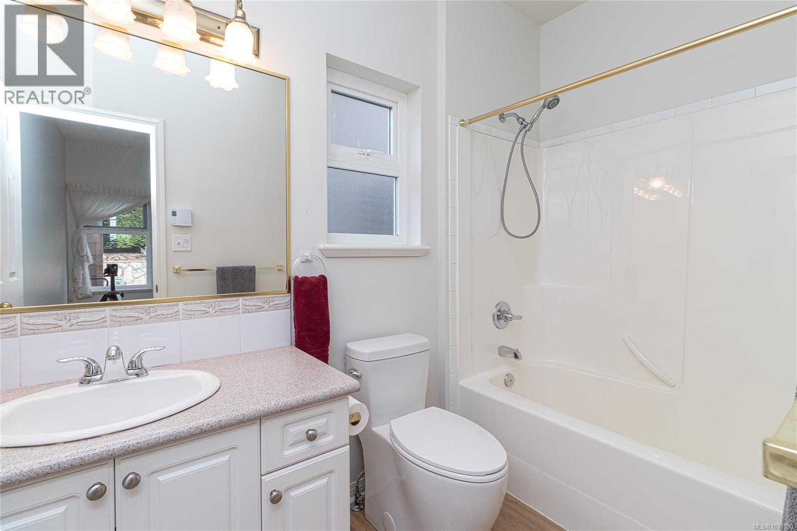 7972 POLO PARK CRES - 33