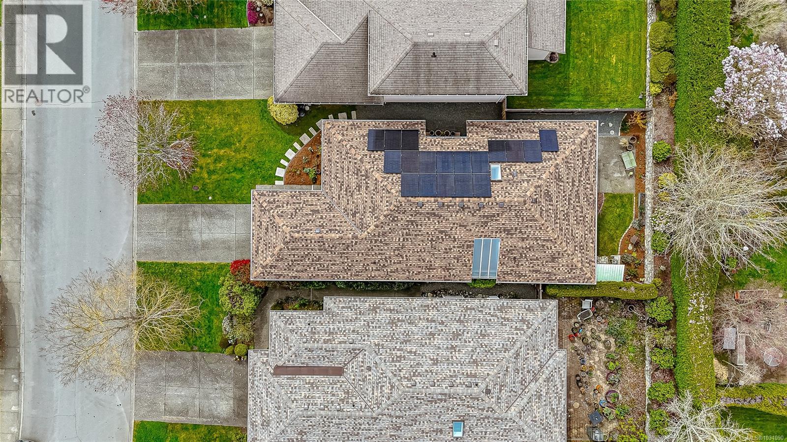 7972 POLO PARK CRES - 5