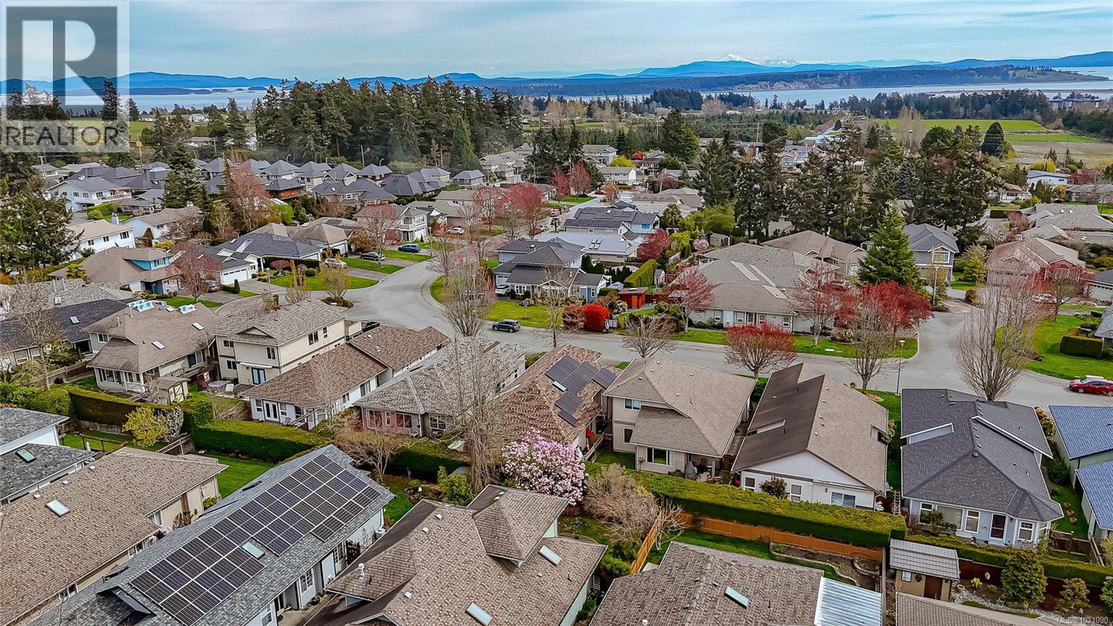 7972 POLO PARK CRES - 8