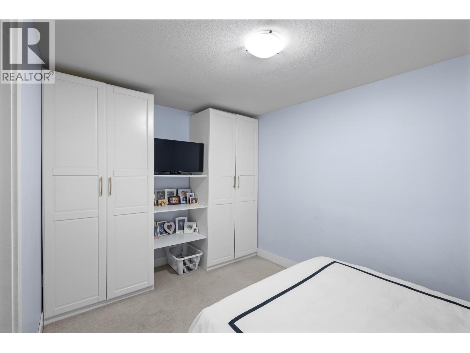 115 828 ROYAL AVENUE, New Westminster