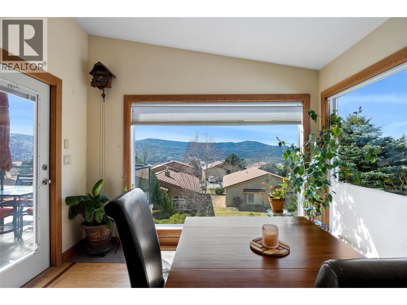 601 ROSEWOOD Lane, Kamloops