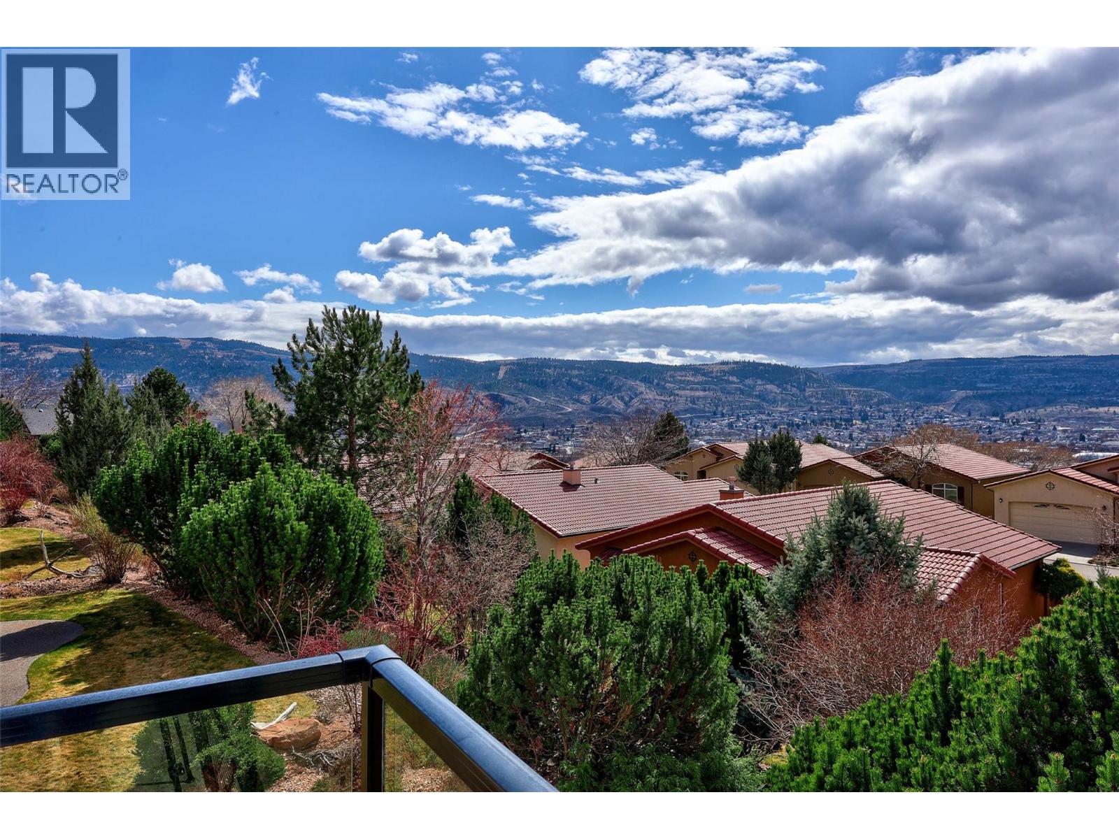 601 ROSEWOOD Lane, Kamloops