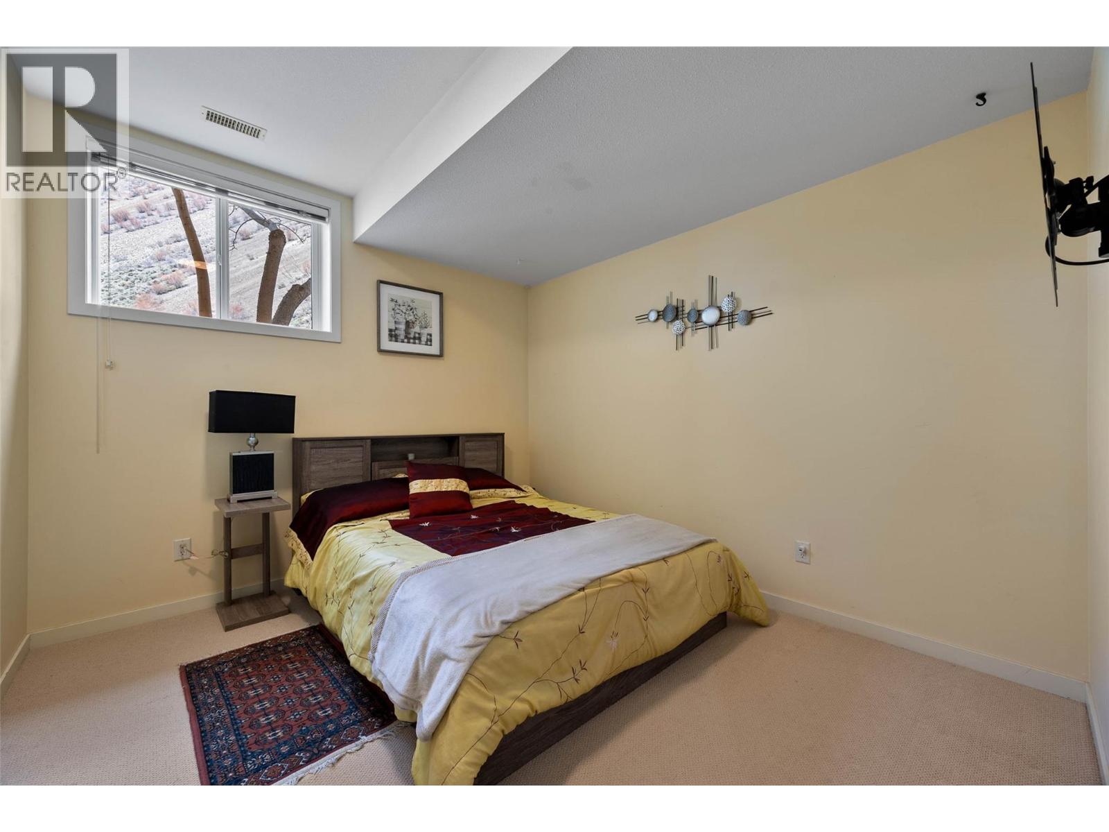 601 ROSEWOOD Lane, Kamloops