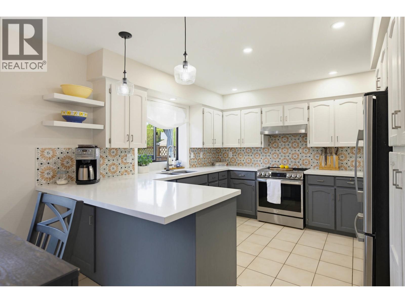 5350 BENTLEY Crescent, Delta