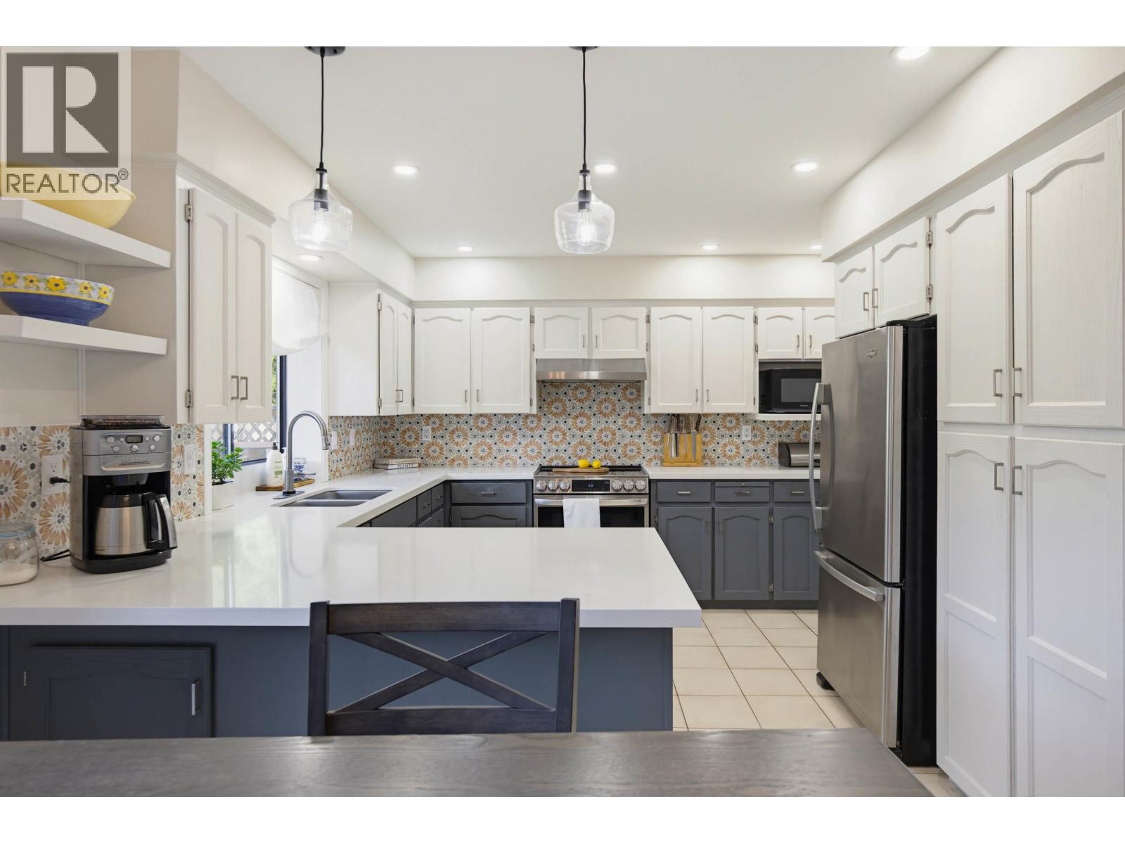 5350 BENTLEY Crescent, Delta