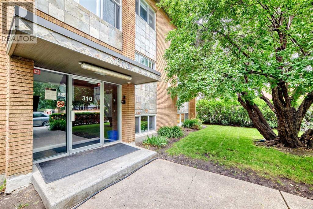 Single Family House for Sale in    Avenue SW Mission Calgary 