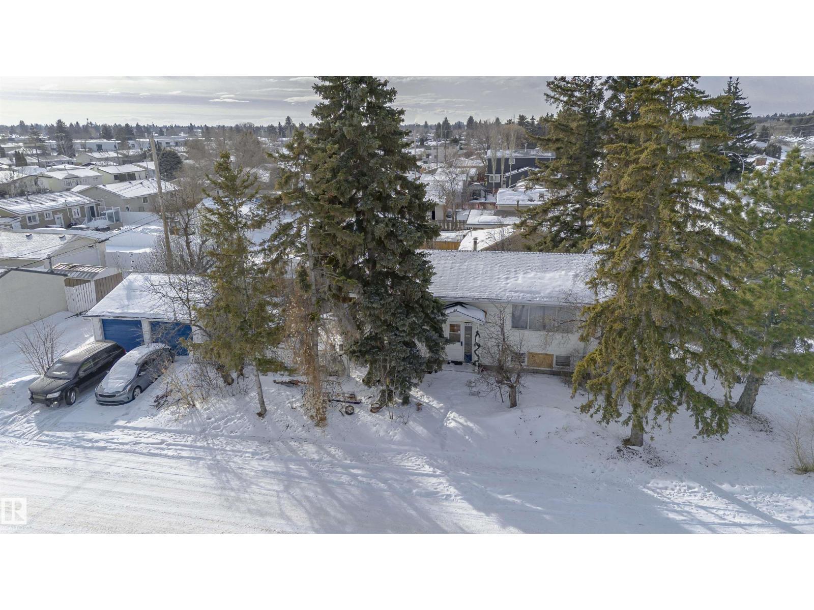 13512 71 ST NW, Edmonton