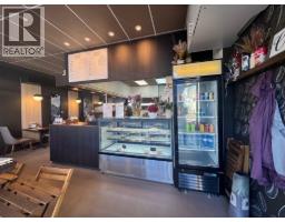 38114 2nd Avenue, Squamish, BC V8B0A6 Photo 9