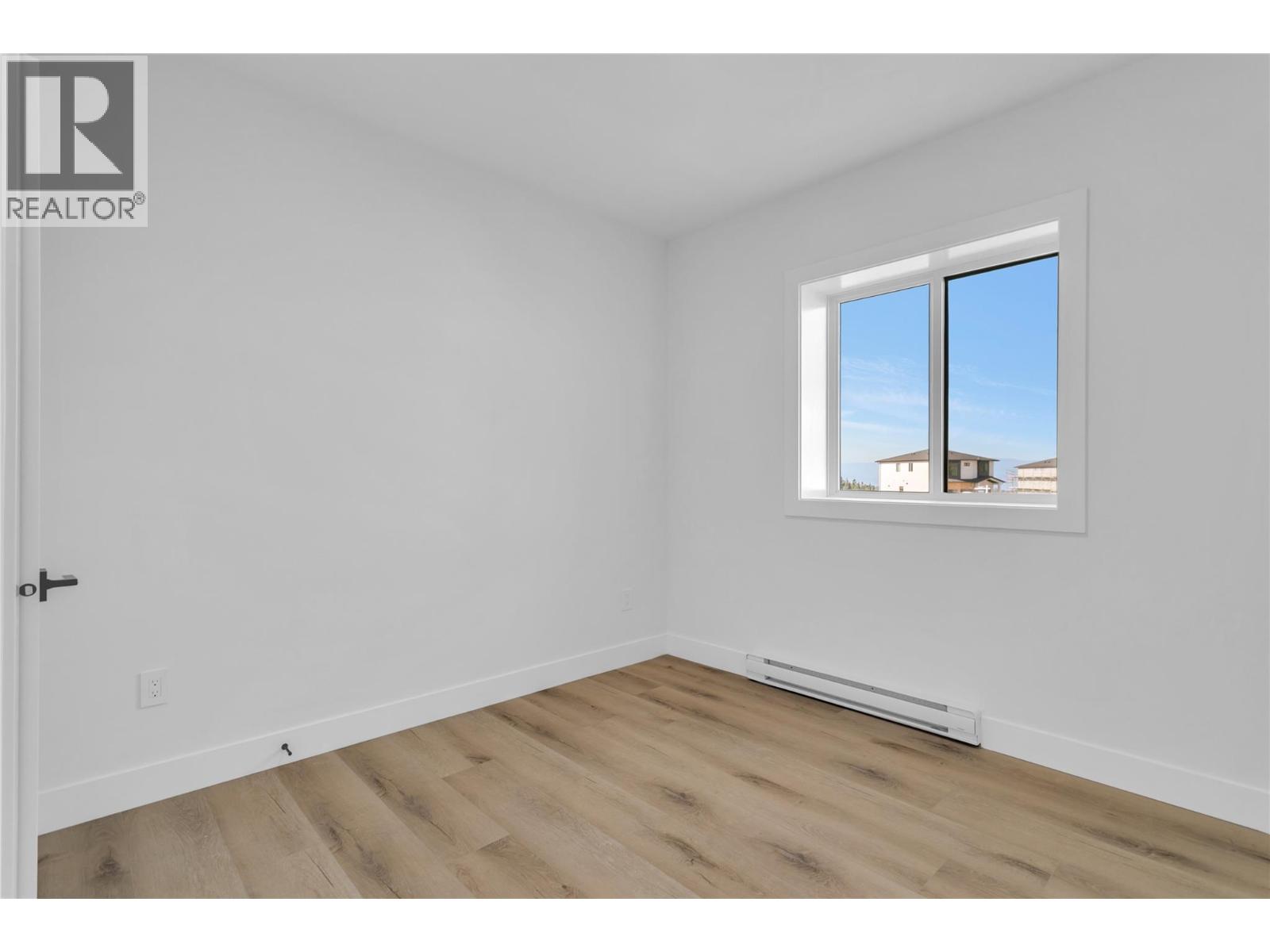 1176 Hume Avenue, Kelowna