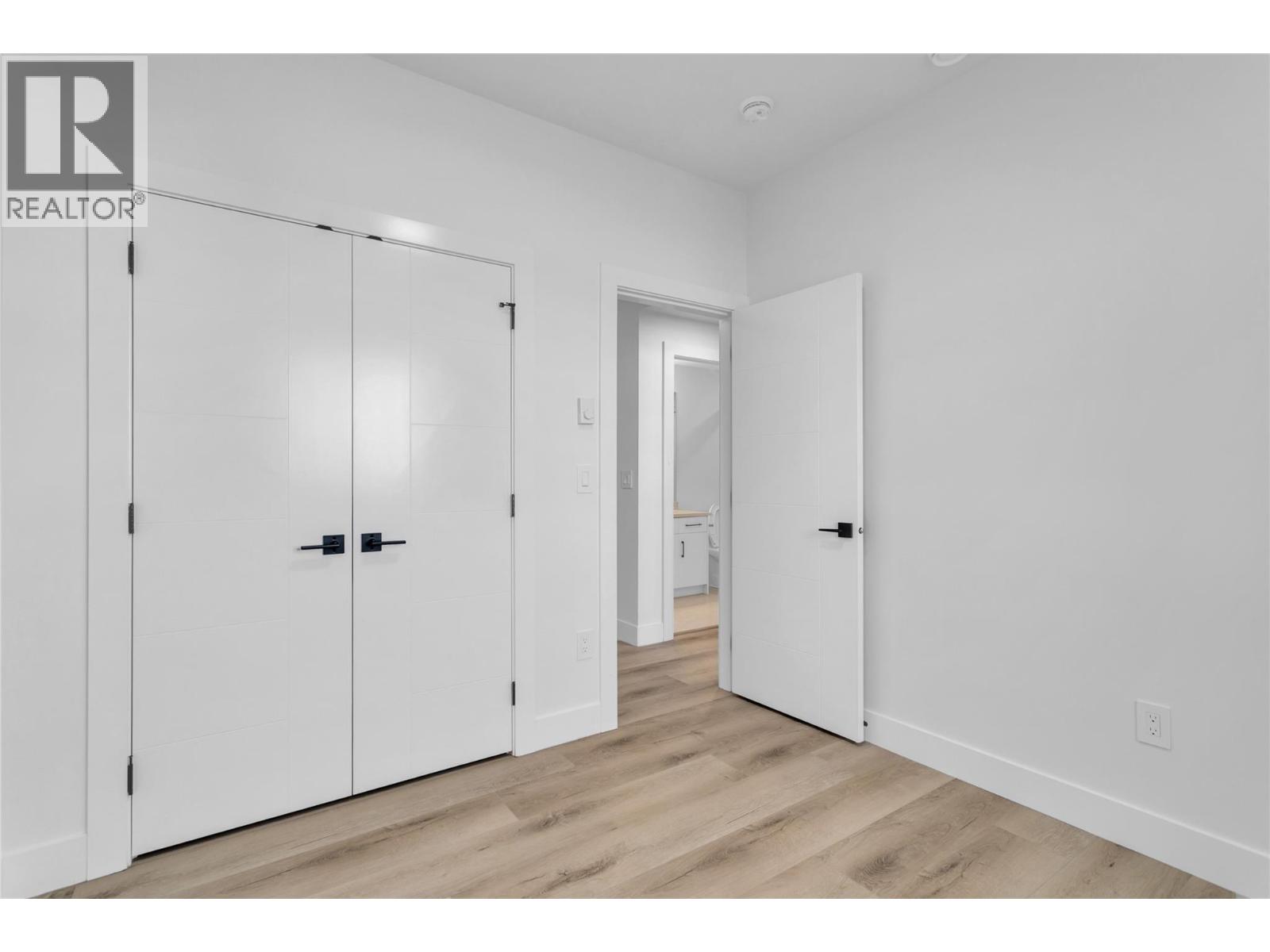 1176 Hume Avenue, Kelowna