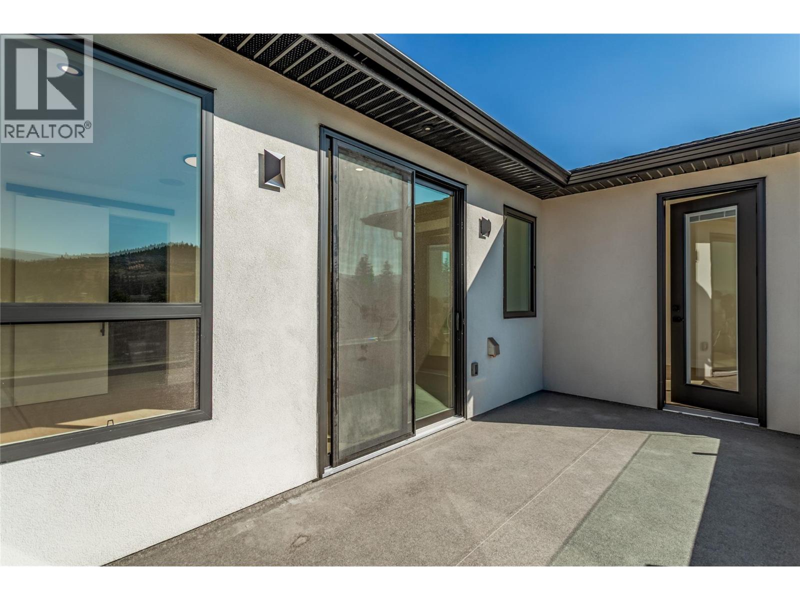 1176 Hume Avenue, Kelowna